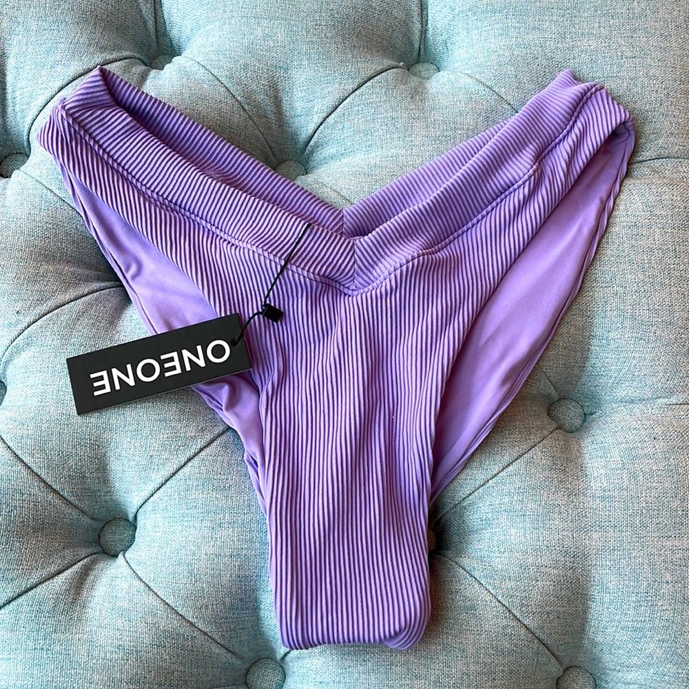 NWT OneOne Swimwear Jesse lilac bikini bottoms